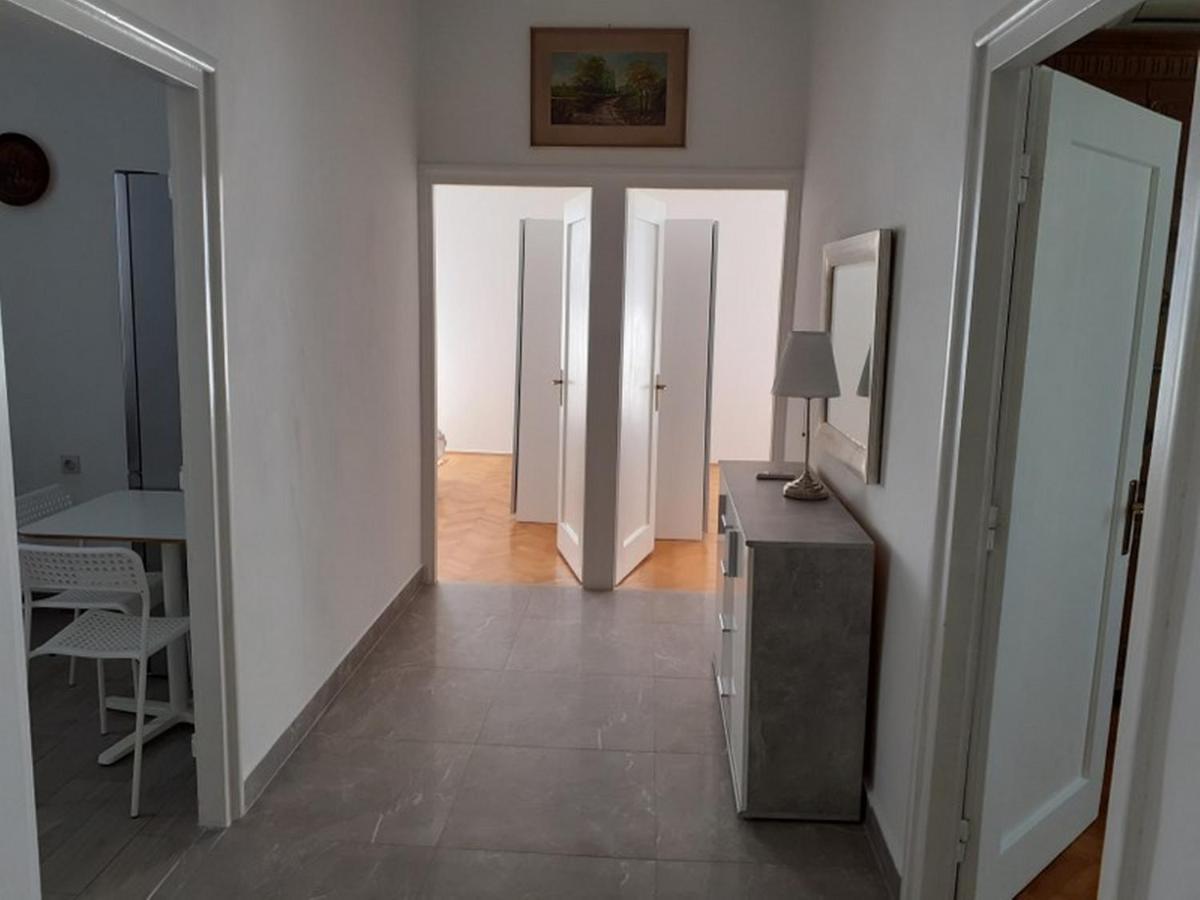 Apartment Dusan Malinska Exterior foto
